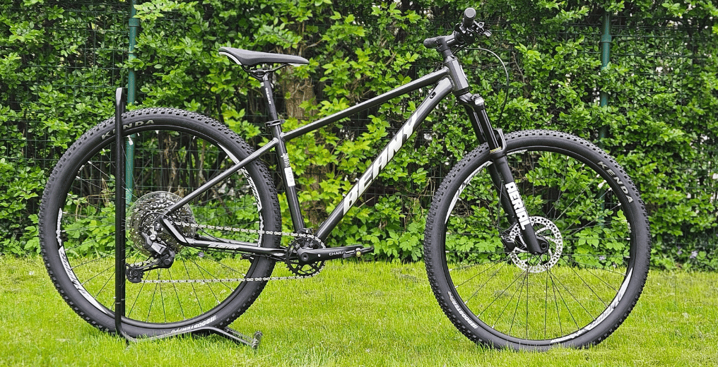 29 collu bērnu velosipēdu